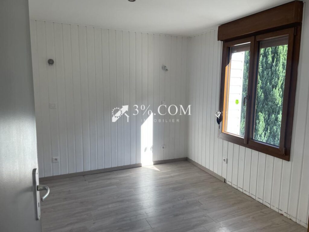 Maison emplacement exeptionnel – 6 pièces – 4 chambres – 150 m²