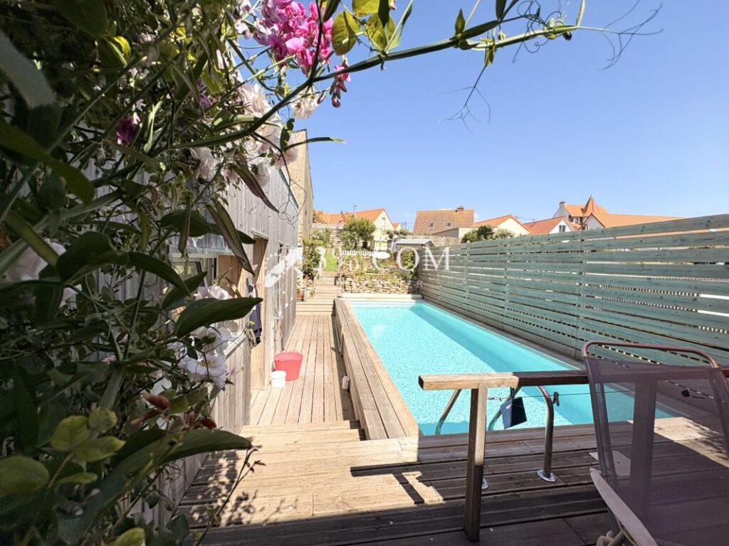 APPARTEMENT ET VUE MER EXCEPTIONNELS – 5 pièces – 2 chambres – 134 m²