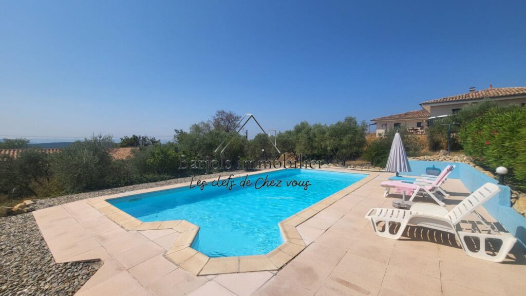 MAISON VUE ET OLIVIERS – 3 pièces – 2 chambres – 95 m²