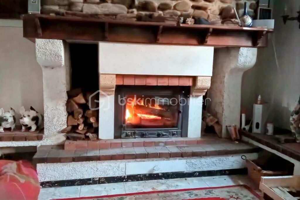 Maison familiale avec piscine et vue Pyrénées secteur recherché – 6 pièces – 4 chambres – 125 m²