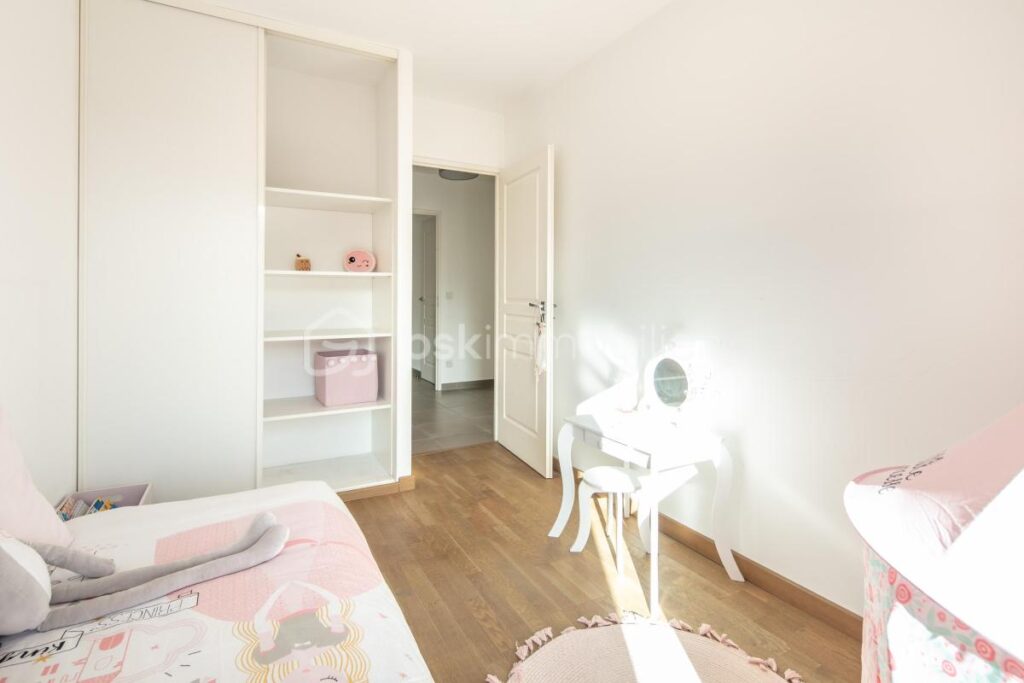 Appartement T3 de 70m2 avec terrasse – 3 pièces – 2 chambres – 70 m²