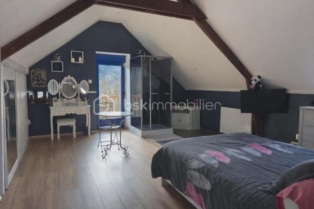 Maison en pierre – LALACELLE – 117 m2 – 5 pièces – 4 chambres – 117 m²