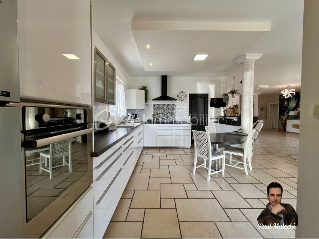 Villa plain-pied / Calme & Vue Chartreuse / Gare TER – 5 pièces – 4 chambres – 180 m²