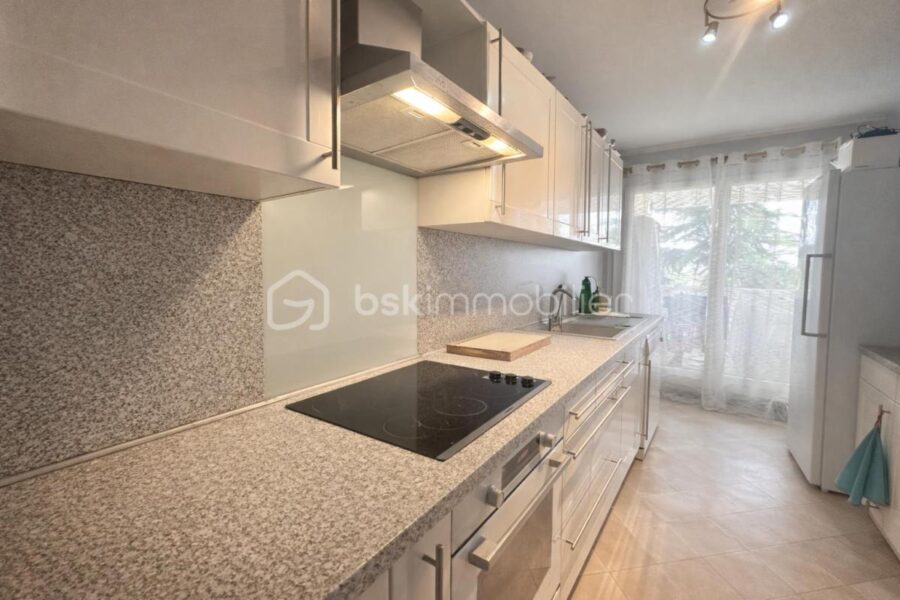 Appartement à vendre à Epinay sur seine — Vue parc — photo 7