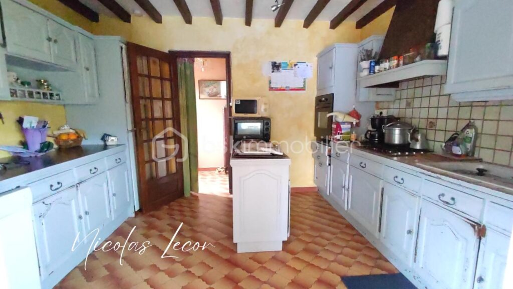 Maison 7 pcs 140 m² – 7 pièces – 5 chambres – 140 m²