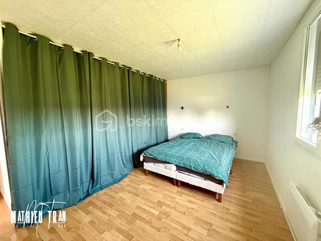 Maison charmante des années 60 avec terrasse couverte – 4 pièces – 3 chambres – 102 m²