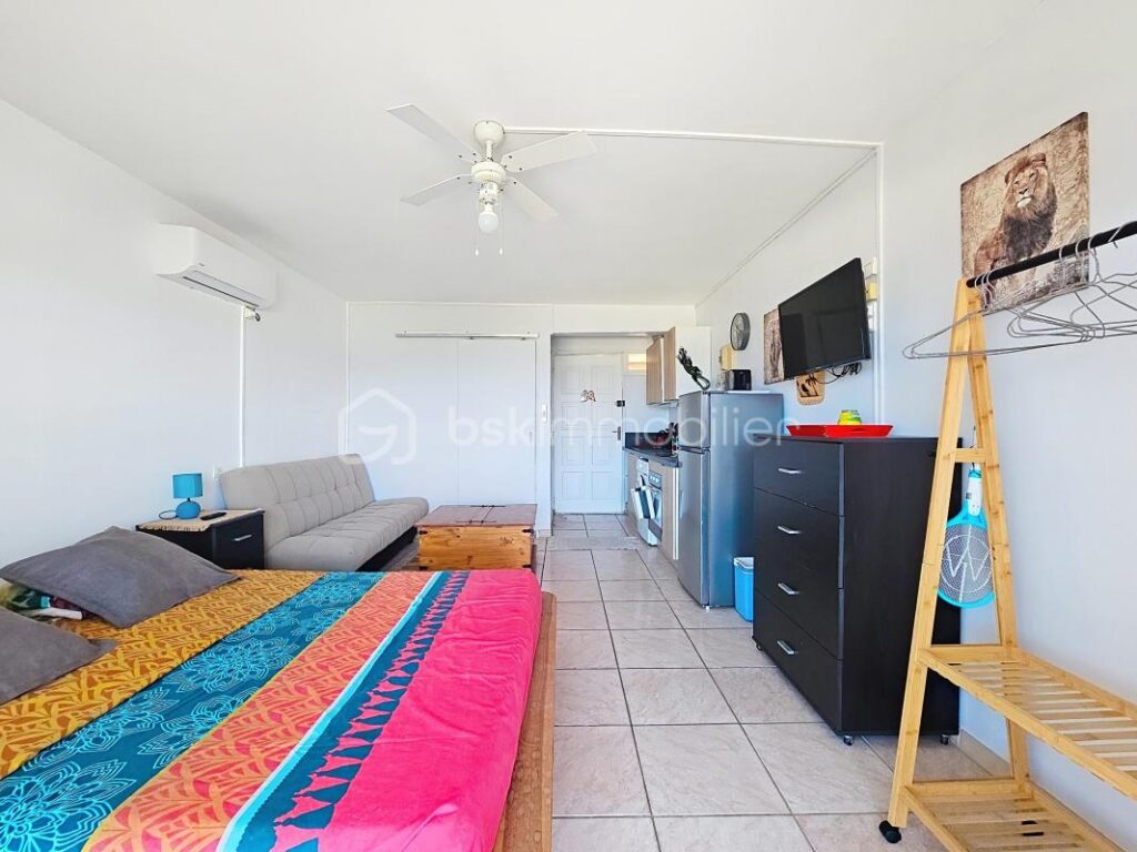 Studio splendide vue mer plage à pied – 1 pièce – 1 chambre – 23 m²