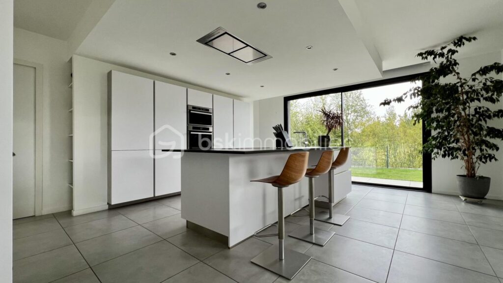 Maison Contemporaine PIRAINO – 6 pièces – 4 chambres – 190 m²