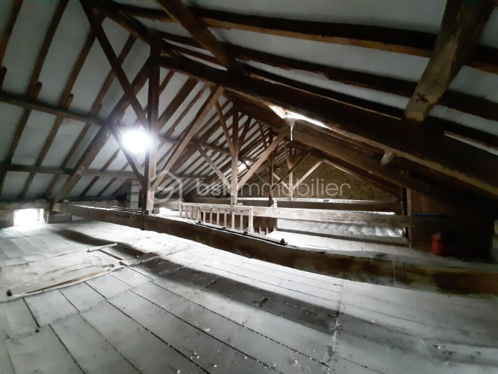 Maison 6 pièces 120 m² avec grange attenante – 6 pièces – 4 chambres – 120 m²