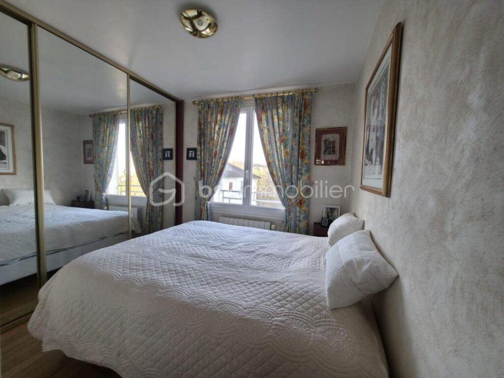 À VENDRE – T2 lumineux avec balcon, potentiel T3, cave et parking – 2 pièces – 1 chambre – 50 m²