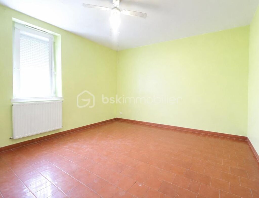 Maison 101 m2 5 pièces 3 chambres Méjannes les Alès – 5 pièces – 3 chambres – 101 m²