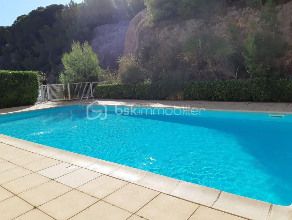 Situation incroyable pour cet appartement 1 chambre avec terrasse – 2 pièces – 1 chambre – 24 m²