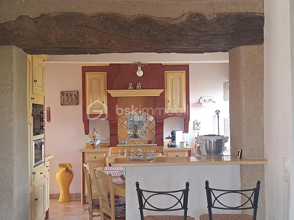 Lauragaise 230 m², piscine, parc et vue dégagée – 7 pièces – 5 chambres – 226 m²