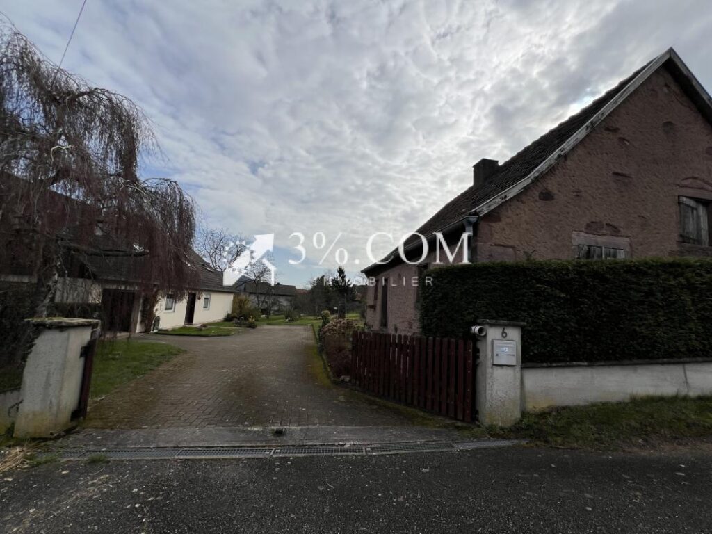 Grande maison d’habitation de 6 pièces – 6 pièces – 4 chambres – 175 m²