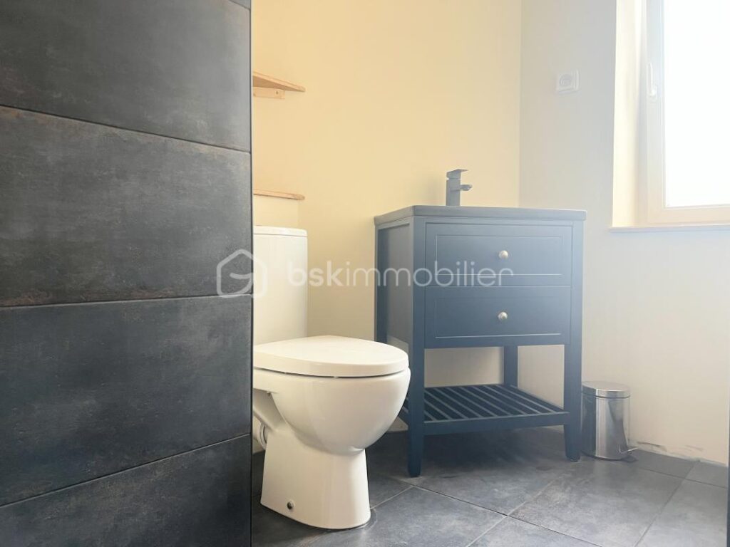 Charmante maison proche mer avec vue sur la verdure, sans jardin, avec courette – 4 pièces – 3 chambres – 86 m²