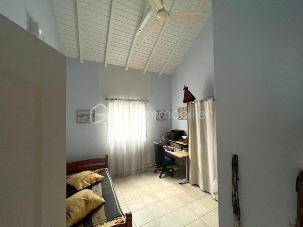 Splendide gîte avec piscine et spas Saint François – 6 pièces – 5 chambres – 170 m²