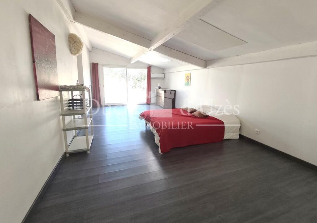 Villa – 5 pièces – 4 chambres – 156 m²