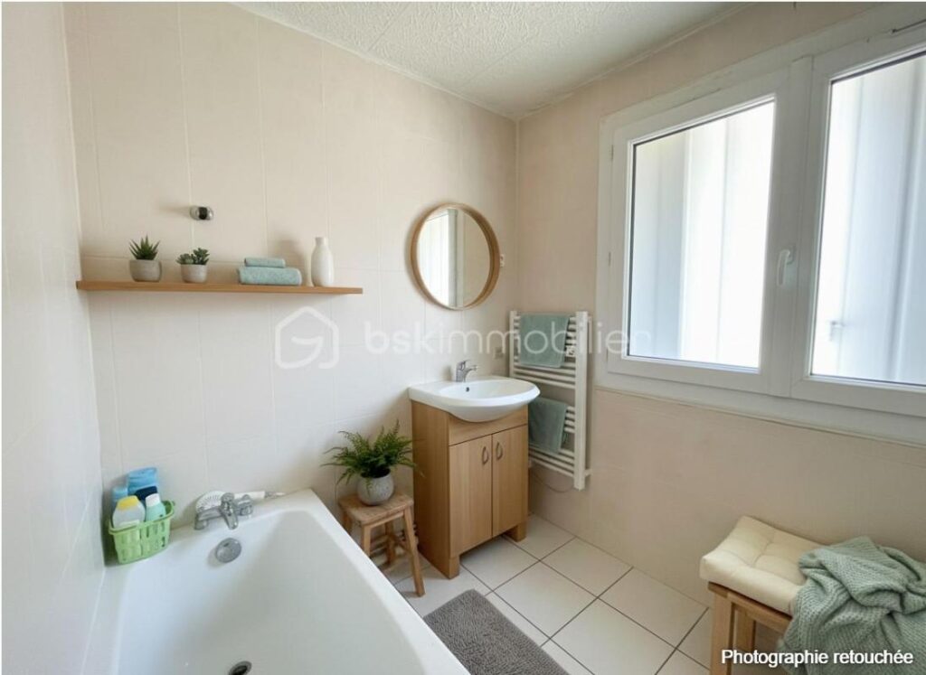 APPARTEMENT 3 PIÈCES – 58 m² + PARKING + CAVE – 3 pièces – 2 chambres – 59 m²