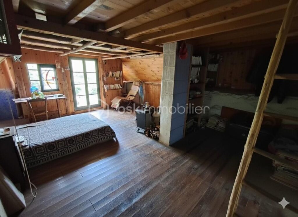 L’authenticité et le rêve: la grange de Jean-Pierre – Un hectare de nature en montagne – 2 pièces – 1 chambre – 30 m²