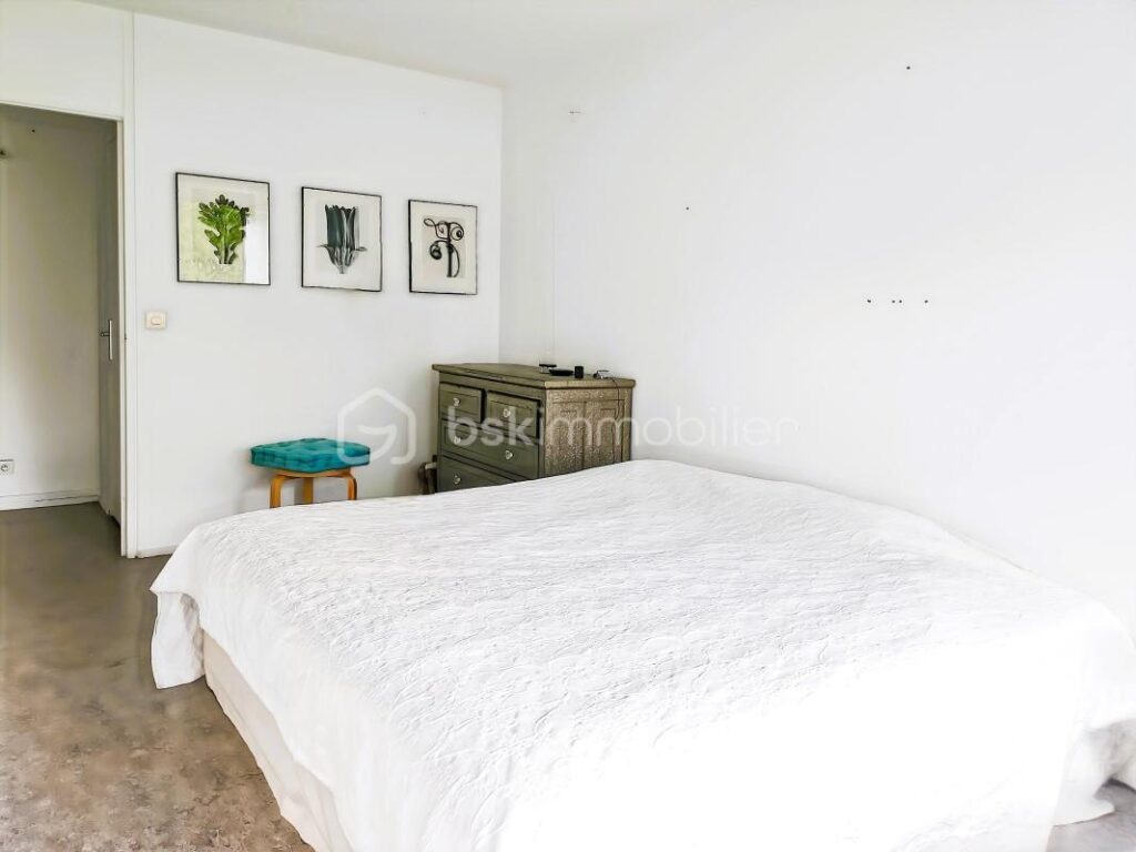 Versailles Clagny – Appartement 4 pièces – 86,74 m² – 2ᵉ étage avec ascenseur – balcons – parking – 4 pièces – 2 chambres – 87 m²