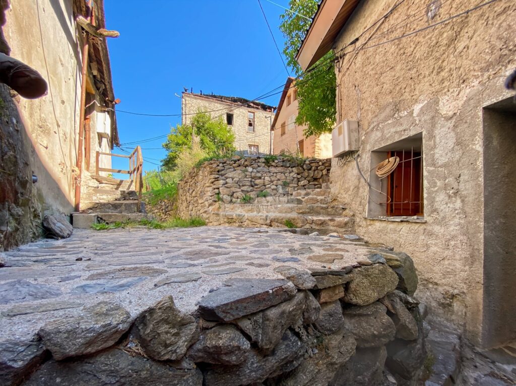 Chalet en bois – 5 pièces – 4 chambres – 110 m²