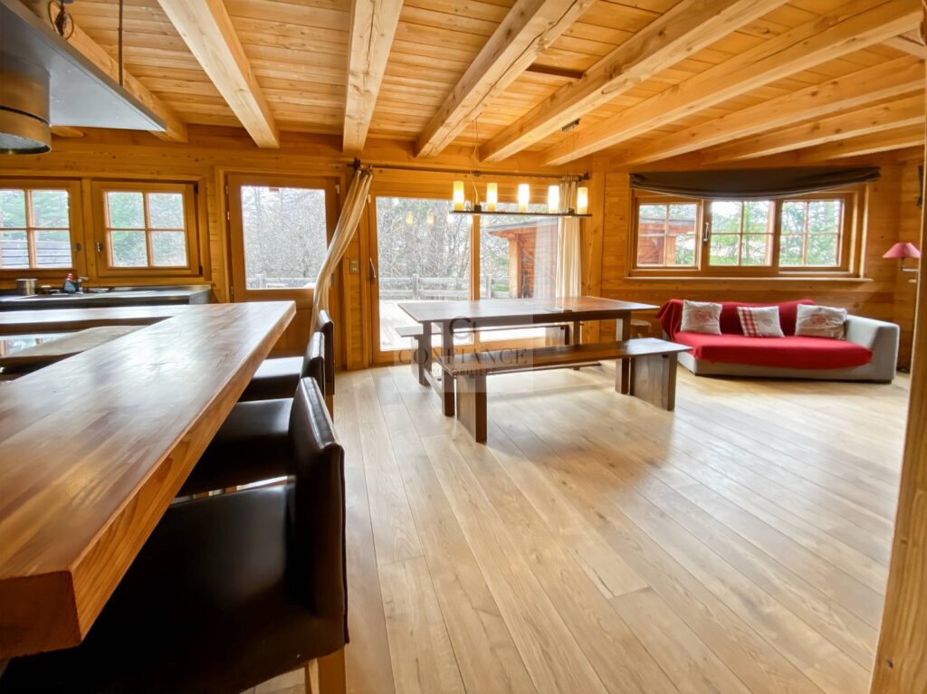 Chalet – 5 pièces – 4 chambres – 180 m²