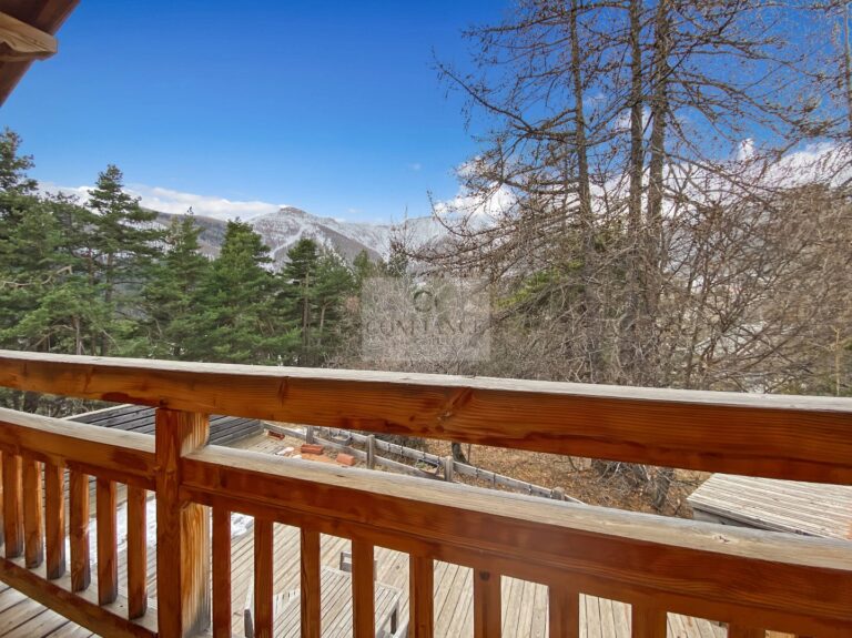 Chalet – 5 pièces – 4 chambres – 180 m²