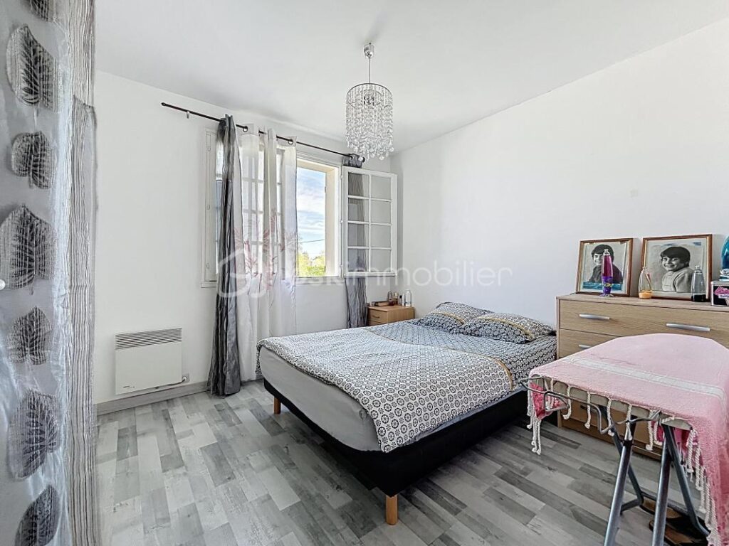 Maison 3 chambres possibilité studio – 5 pièces – 3 chambres – 100 m²