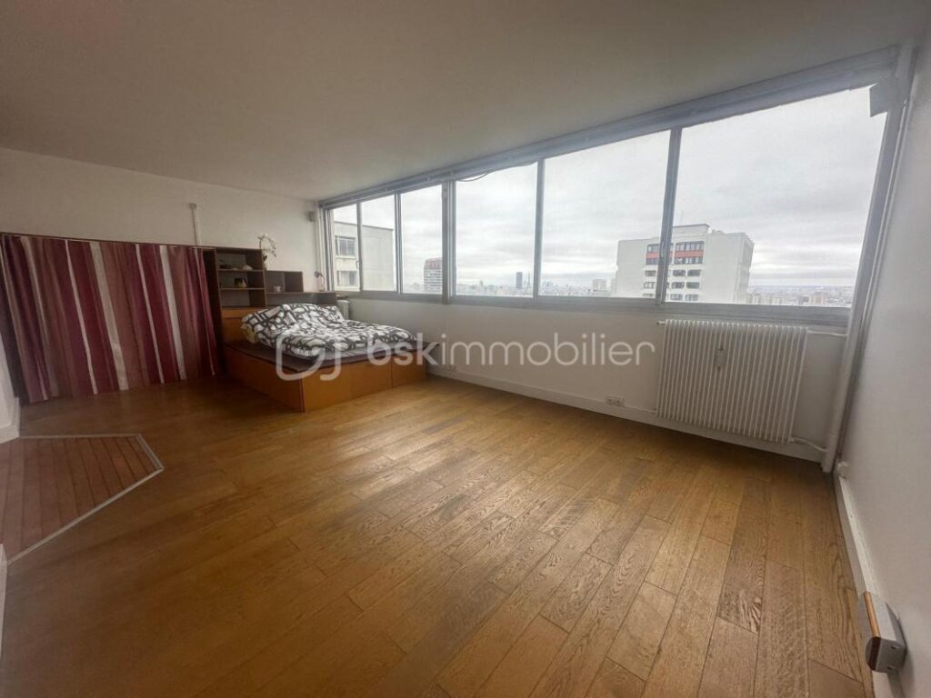 Appartement lumineux de 92 m² avec vue Tour Eiffel – 13ᵉ arrondissement – 4 pièces – 1 chambre – 92 m²