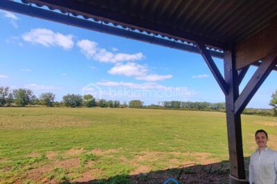 Belle propriété de 190m² en pleine campagne de Courcival – 8 pièces – 5 chambres – 190 m²