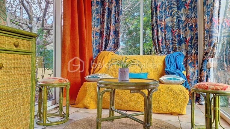 VILLA 4 FACES AVEC PISCINE ET VUE SUR LE CANIGOU – 4 pièces – 3 chambres – 97 m²