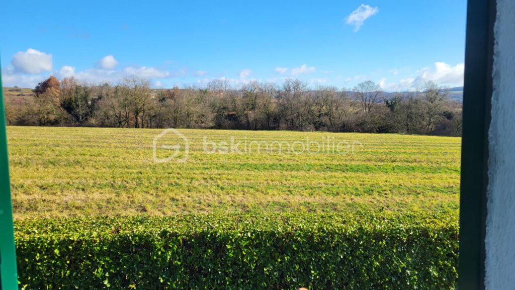 Maison t6 144 m2 avec terrain 6568 m2 – 6 pièces – 4 chambres – 144 m²