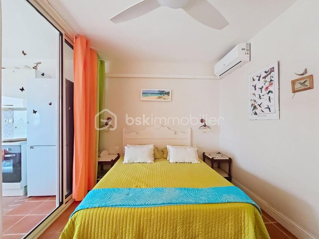 Studio Anse des Rochers vue mer et piscine – 1 pièce – 1 chambre – 33 m²