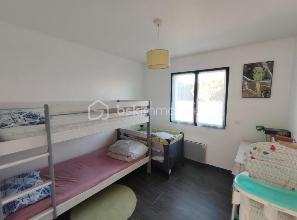 Maison 3 chambres – 4 pièces – 3 chambres – 93 m²