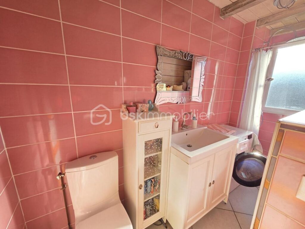 3 pièces 85 m2, balcon, garage – 3 pièces – 2 chambres – 70 m²