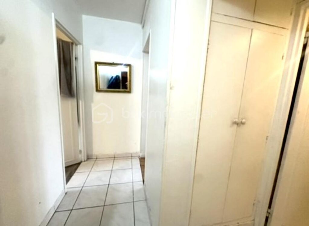 Appartement T2 traversant – 2 pièces – 1 chambre – 42 m²