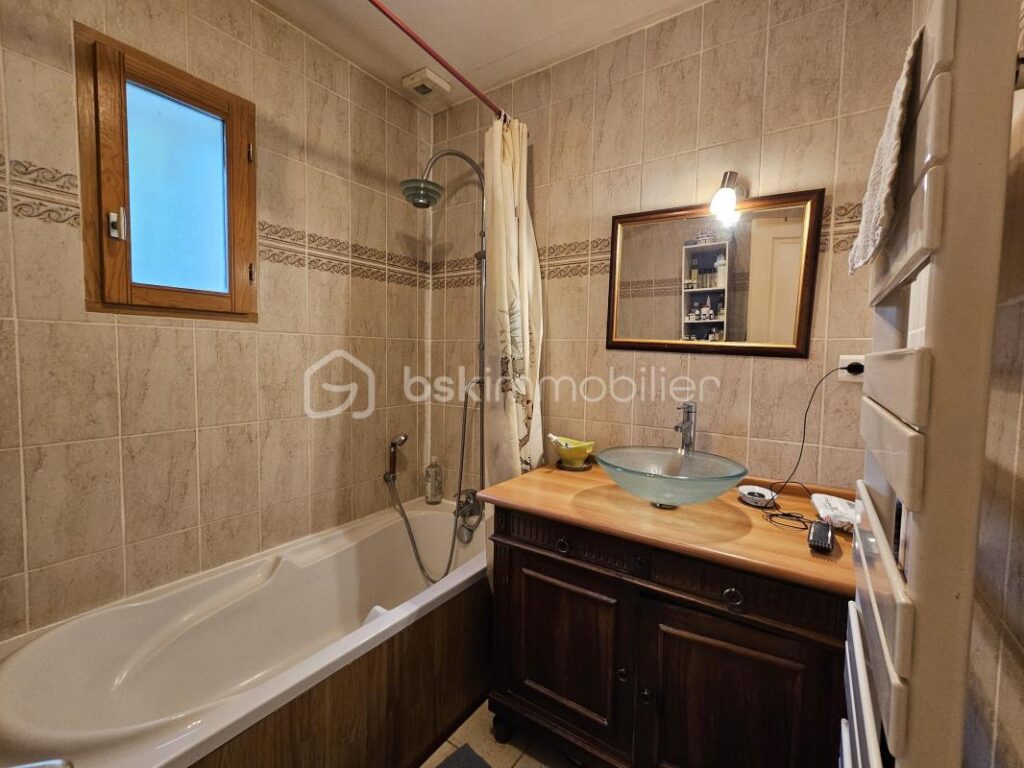 Belle maison de campagne – 5 pièces – 3 chambres – 93 m²