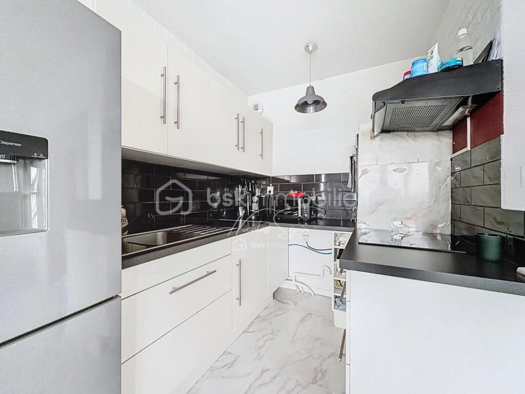 T2 entièrement rénové – 2 pièces – 1 chambre – 42 m²