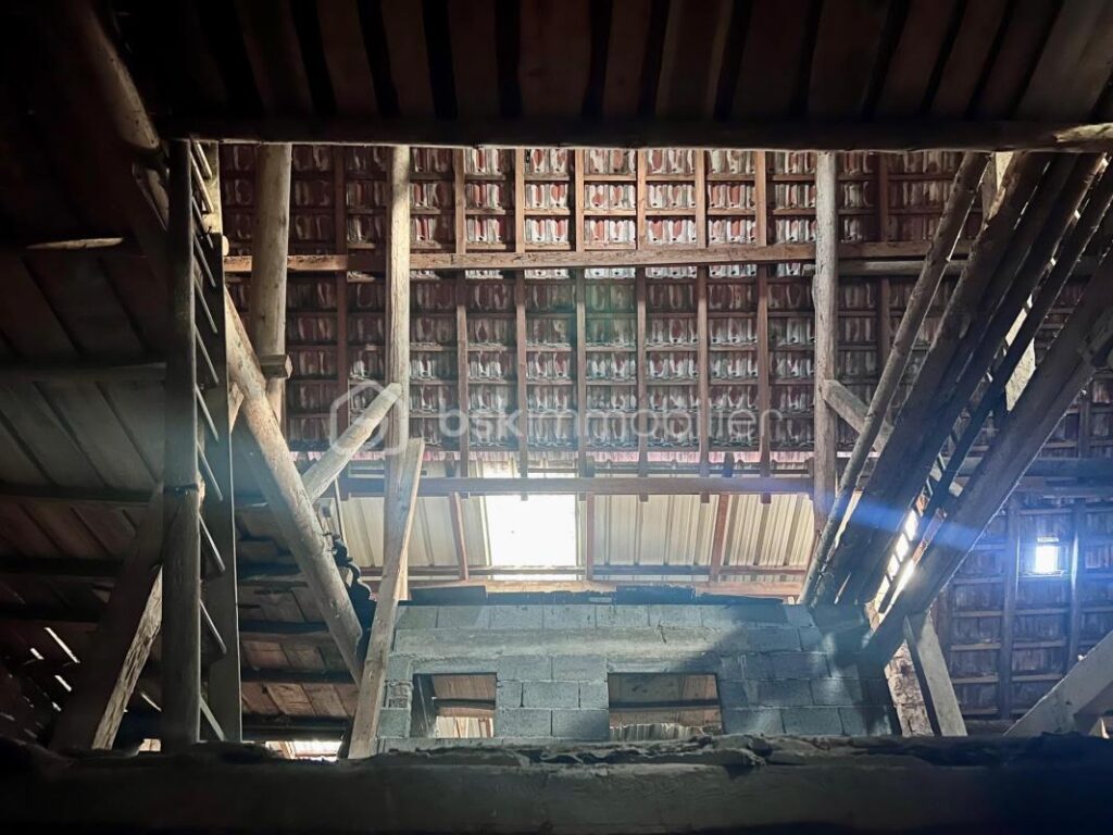 Maison de village 150 m² avec grange – Projet de rénovation – Petit-Réderching – 5 pièces – 3 chambres – 150 m²