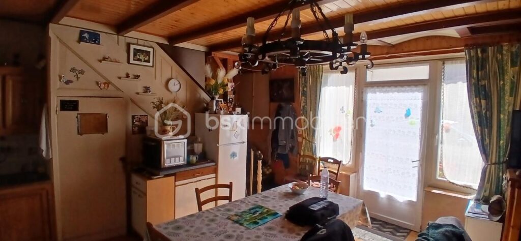 Maison de village – 3 pièces – 3 chambres – 101 m²