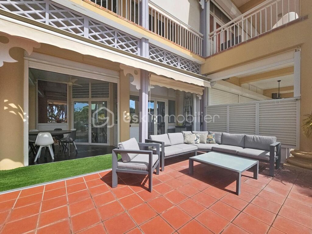 Anse des Rochers T3 59 m2 avec terrasse vue mer – 3 pièces – 2 chambres – 59 m²