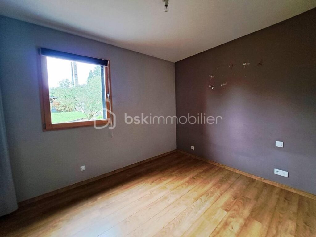 L’Aventure Canadienne – 8 pièces – 5 chambres – 168 m²