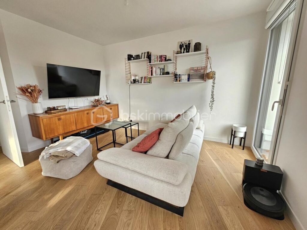 Appartement F3 DPE C 2023 bord du canal terrasse parking – 3 pièces – 2 chambres – 58 m²