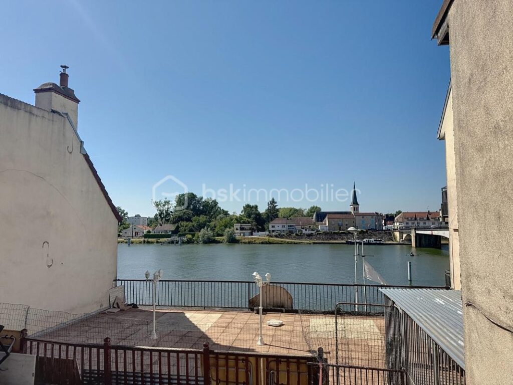 Immeuble – 12 pièces – NR chambres – 413 m²