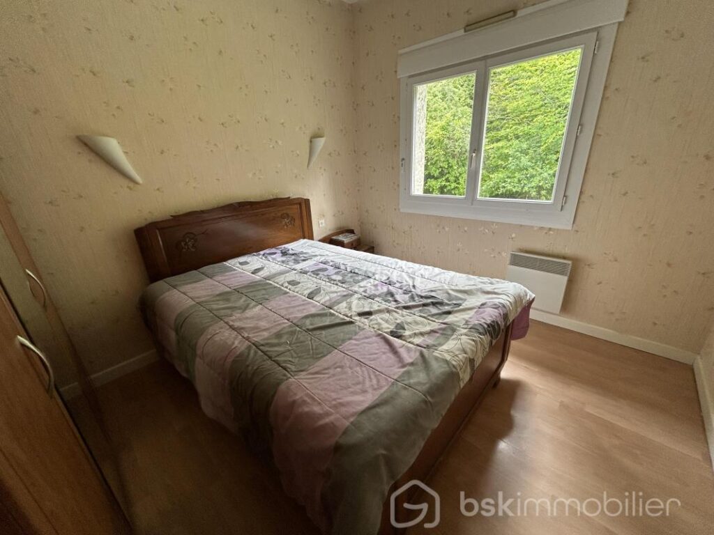 MAISON PLAIN PIED – 3 CHAMBRES – GARAGE – 4 pièces – 3 chambres – 103 m²