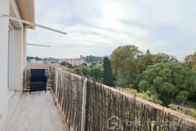 TOULON EST (83100)- Appartement Rénové de 2 pièces avec balcon et Vue dégagée ! – 2 pièces – 1 chambre – 42 m²