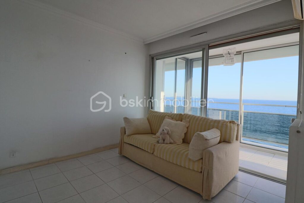 À VENDRE(06) CANNES- Appartement vue mer exceptionnelle, 3 pièces 80 m2 Habitables ! – 3 pièces – NR chambres – 68 m²
