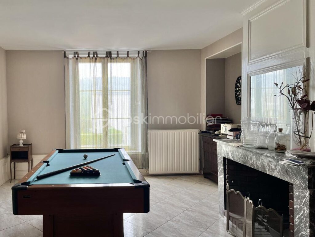 Maison de Maître 600m² 7 chambres – 10 pièces – 7 chambres – 600 m²