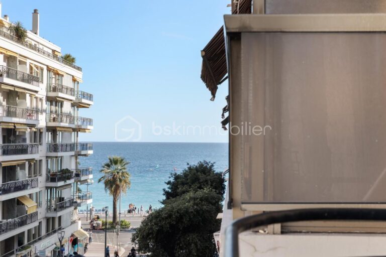 Appartement d’exception de 90 m2 – Boulevard Gambetta, Nice – 4 pièces – 2 chambres – 90 m²