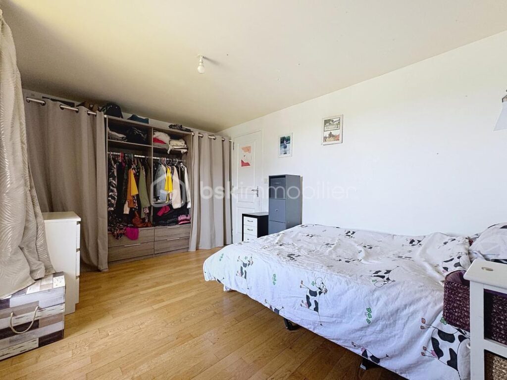 Maison de campagne au calme – 6 pièces – 4 chambres – 134 m²